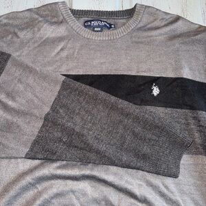 U.S. Polo Assn. Men's Sweater in Gray and Black